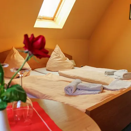 بيت ضيافة Mola