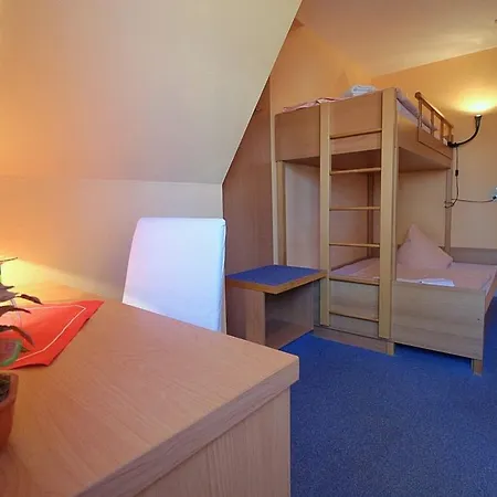 Mola بيت ضيافة 3*